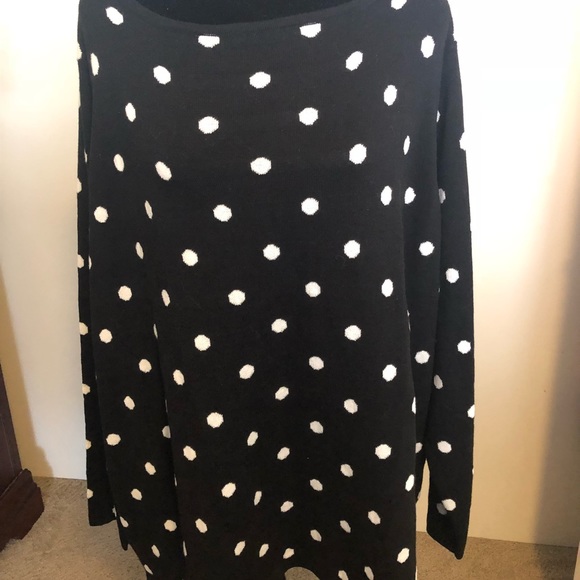 H&M Sweaters - H and M sweater size 3X NWT